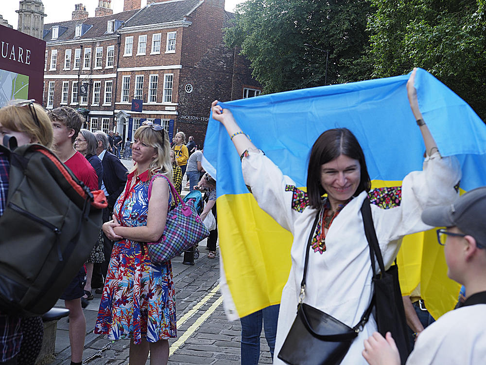 view of crowd during Ukraine day celebratoin in York