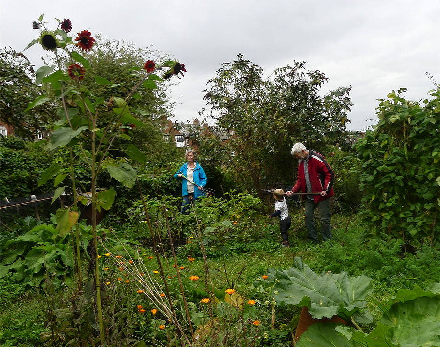 informal snaps of the photographing process